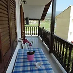 Apartment Christakos Nea Vrasna