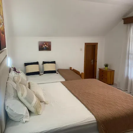Appartement Christakos
